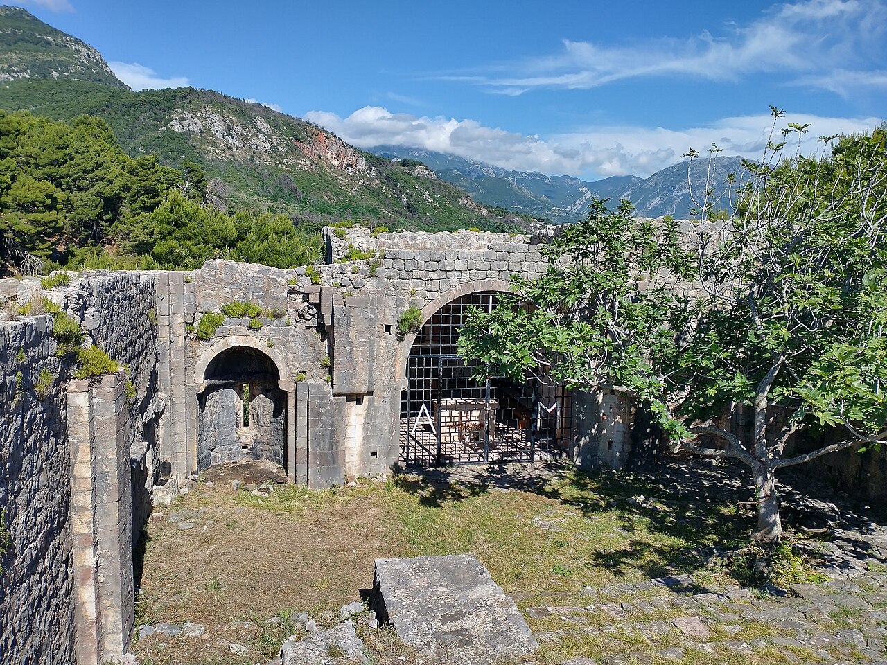 Manastir Ratac